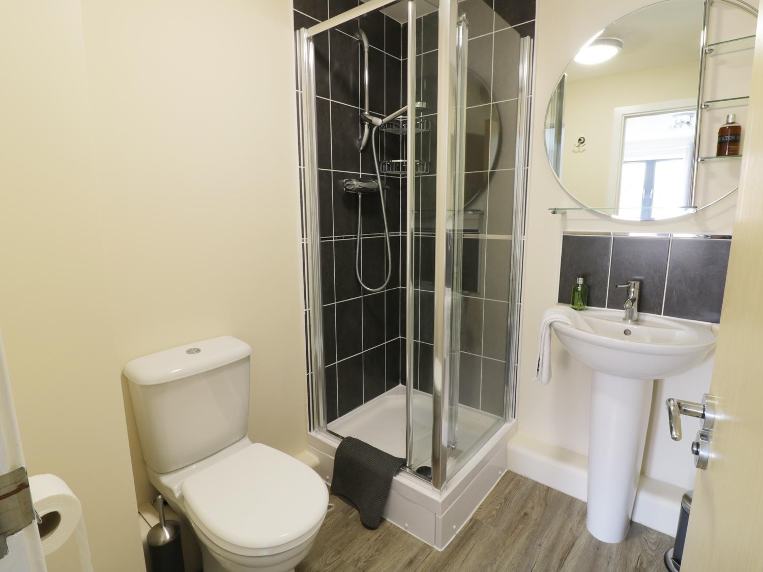 5 Windermere Stourport Exterior foto